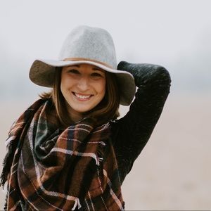 Meet your Posher, Johnna